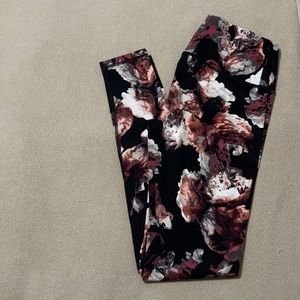 Victoria secret sport knockout leggings